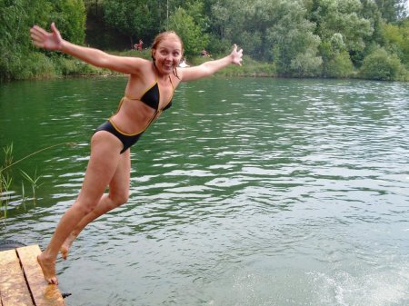 Женщины на речке