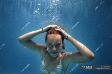 Девушка захлебнулась в бассейне