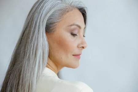 Седой цвет волос