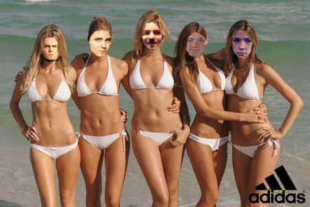 Несколько красивых девушек