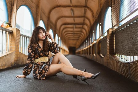 Азиатская девушка