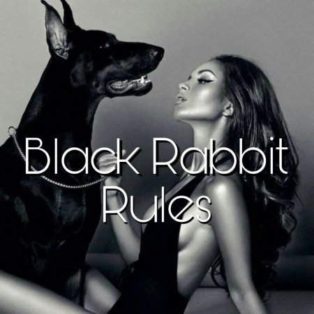 Девушка с доберманом