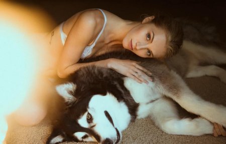 Фотосессия девушка с собакой