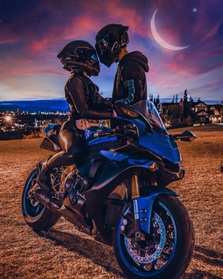 Трио на мото