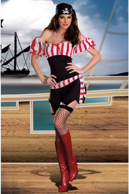 Платье пиратки
