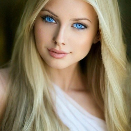 Красивые голубоглазые блондинки