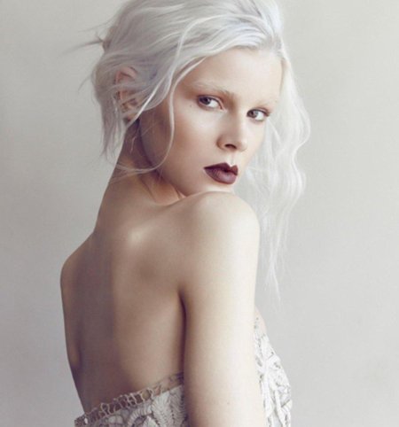 Анастасия Юдина модель беловолосая