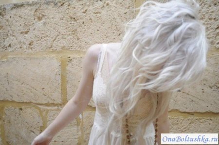 Красивые девушки с белыми волосами