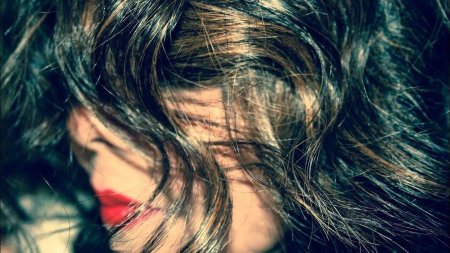 Девушка волосы