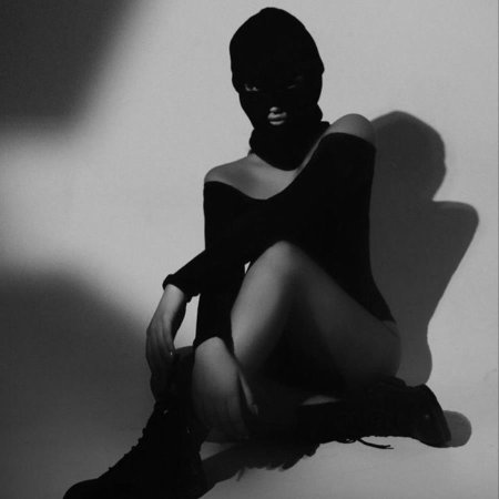 Стильные кадры девушки