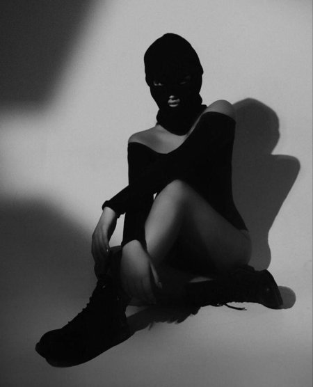 Стильные кадры девушки