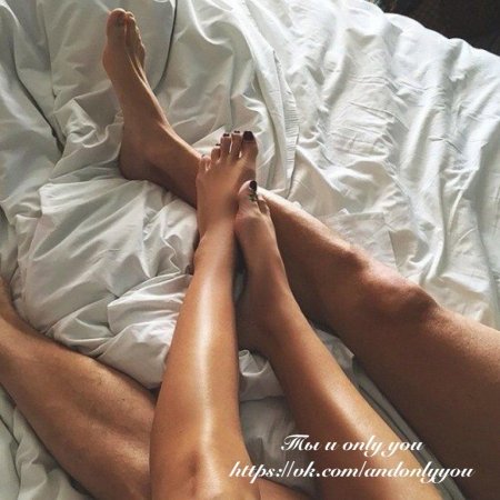 Мужские и женские ноги