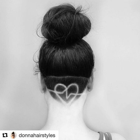 Выбритый затылок у девушек с узором