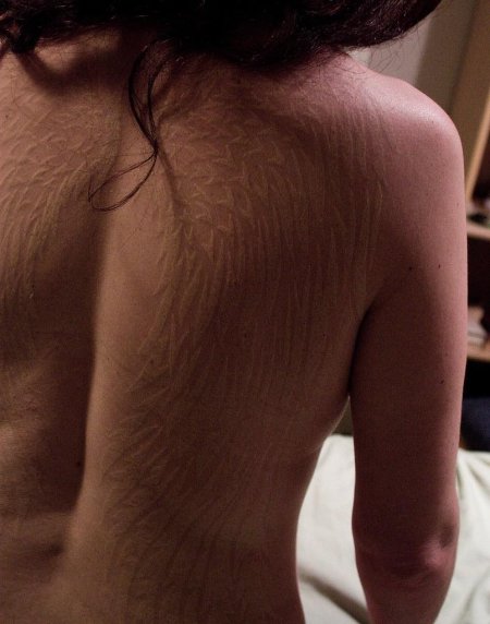 Женская спина