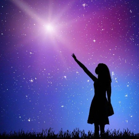 Силуэт на звездном небе дети