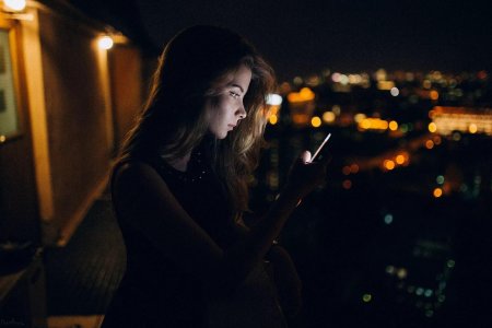 Девушка и ночь