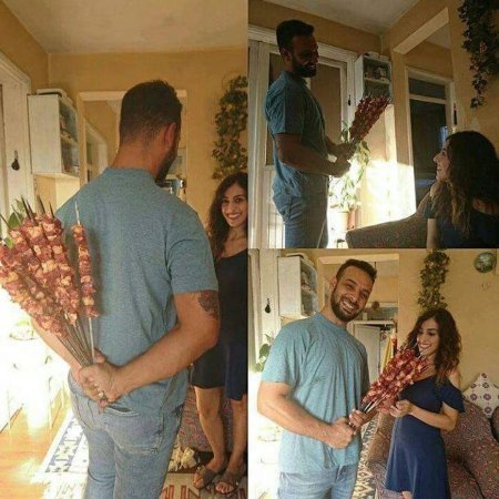 Дарите девушкам цветы