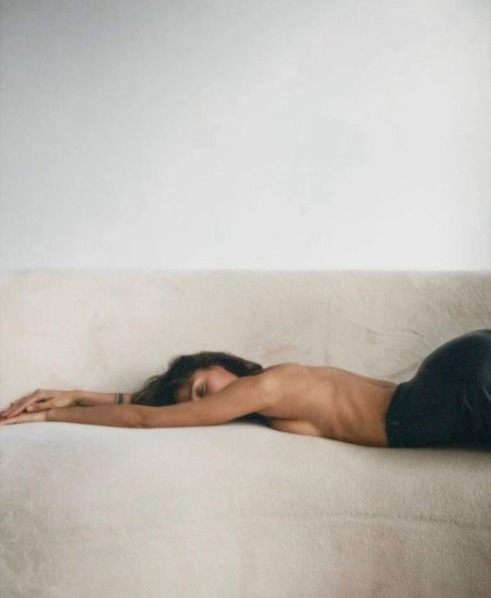 Позы для ню