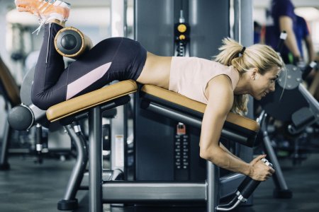 Тренировка на тренажерах