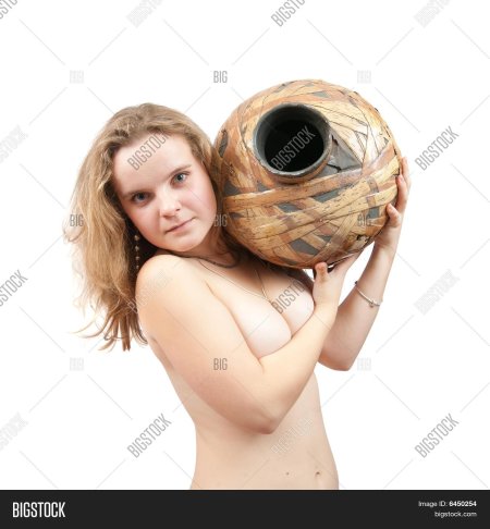 Девушка с кувшином эротическая фотосессия