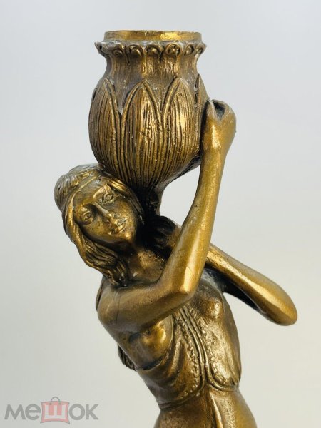 Подсвечник девушка из бронзы