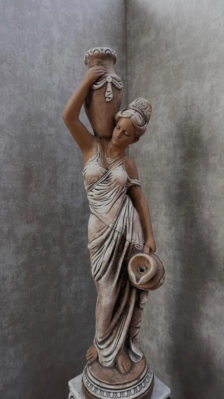 Статуя гречанка