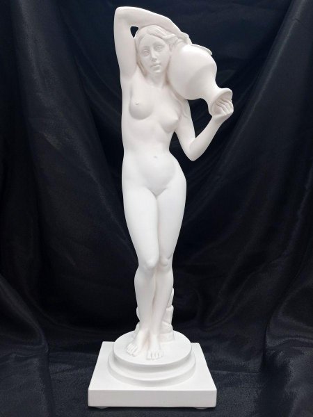 Статуэтка девушка с кувшином