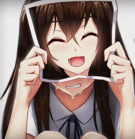 Плачущая аниме девушка