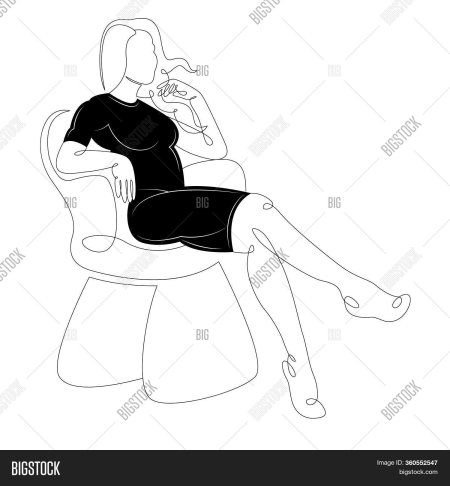 Эскиз девушек в платье сидя