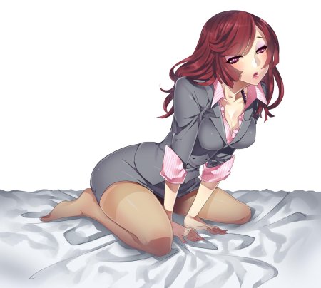 Аниме девушка на четвереньках