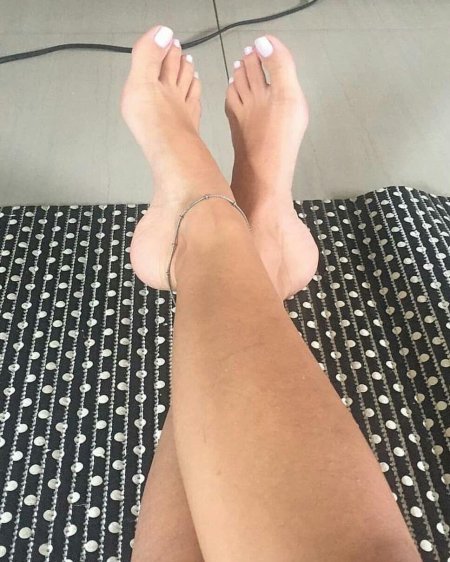 Длинные ступни