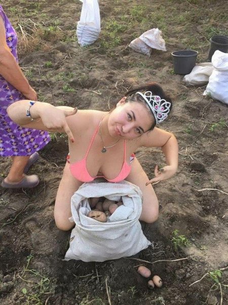 Деревенские девушки