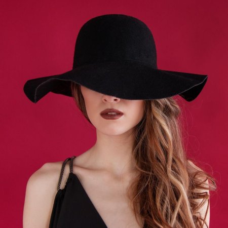 Шляпа черная женская