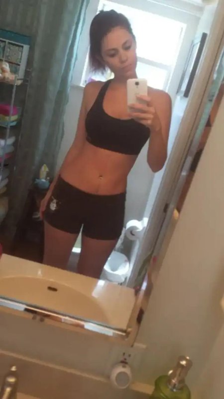 Селфи девушек в домашних