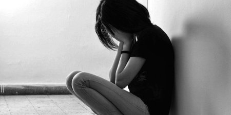 Девушка в депрессии