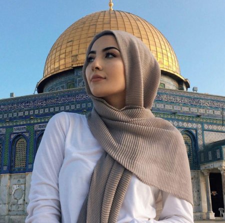 Сабрина аминова в хиджабе