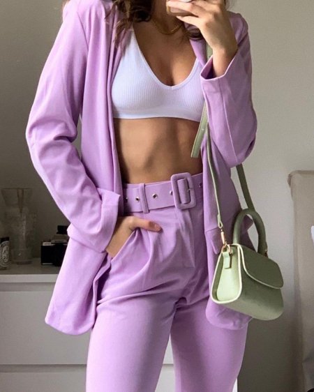 Фиолетовая одежда для женщин