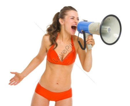 Женщина с рупором