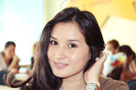 Казашка Рамина Канатаева