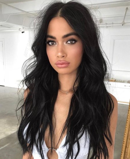 Черные волосы