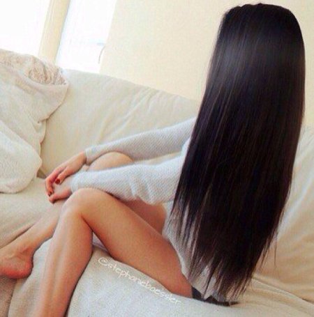 Брюнетки с длинными волосами