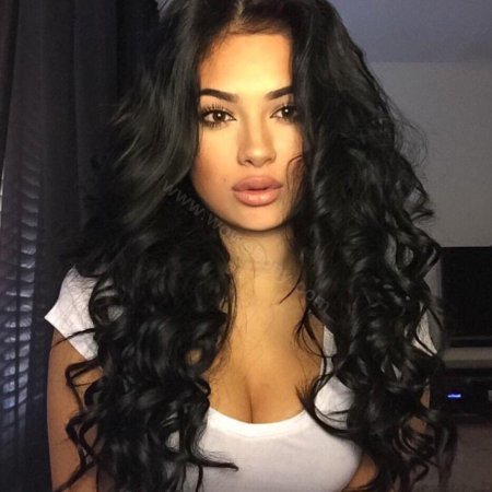 Длинные волосы черные