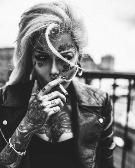 Элизабет Минто дас