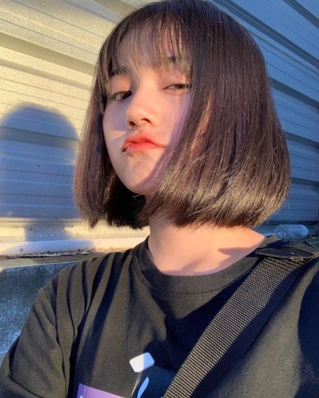 Каре с челкой подростку