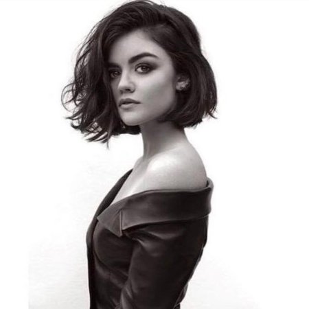 Люси Хейл стрижка каре