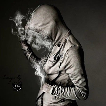 С сигаретой в капюшоне