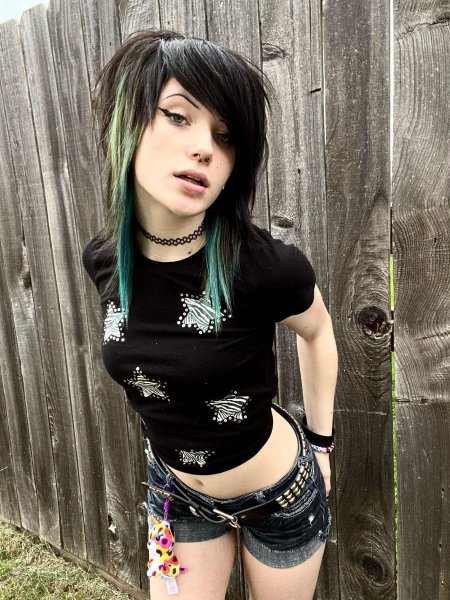 Трэш модели