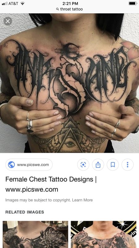 Тату на груди женщины