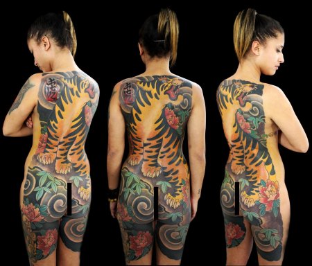 Тату костюм