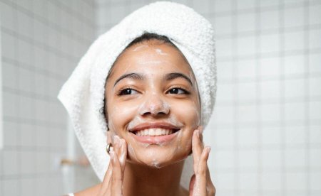 Очищение кожи лица